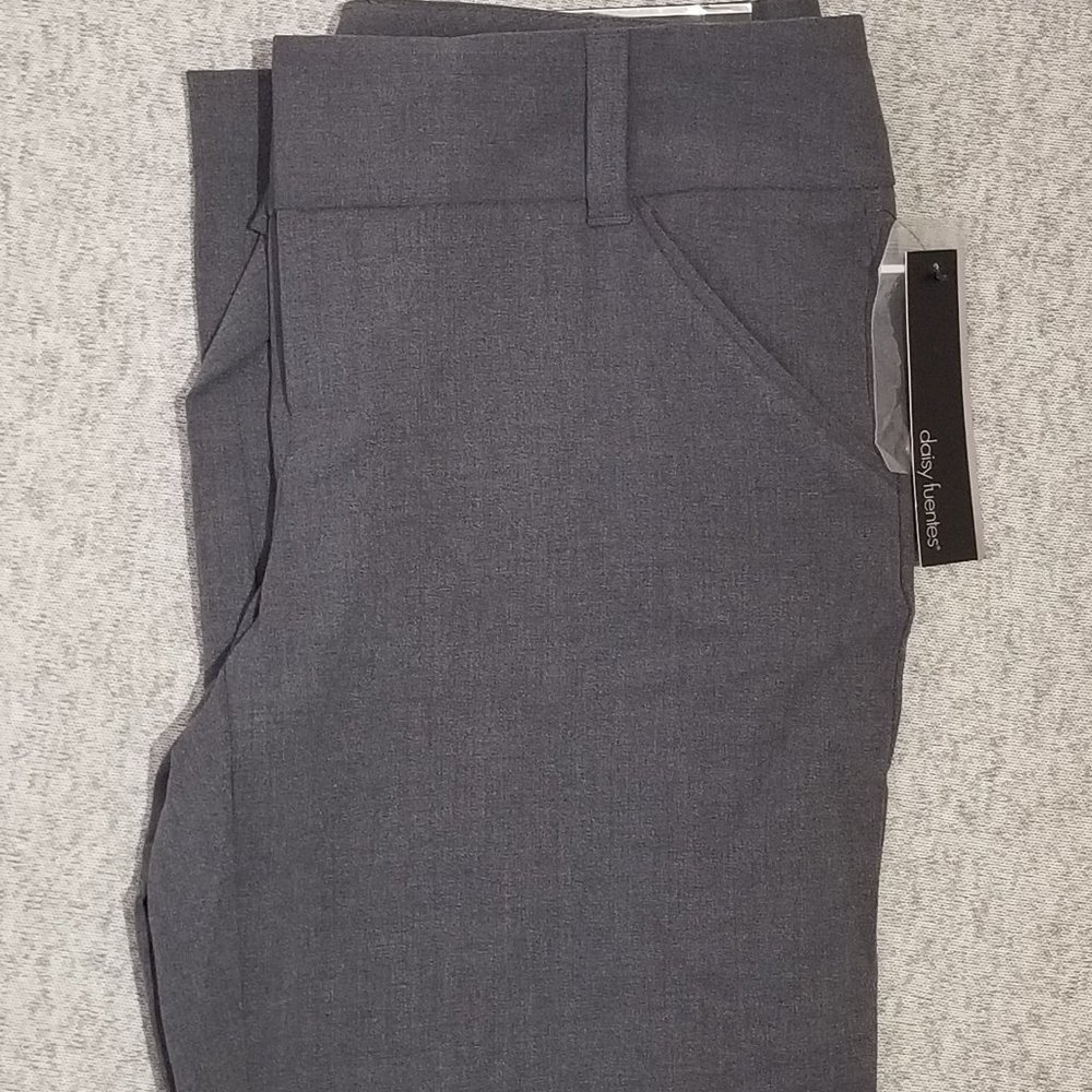 Daisy Fuentes Women's My Favorite Pant Straight Leg, Gray, 8, NWT